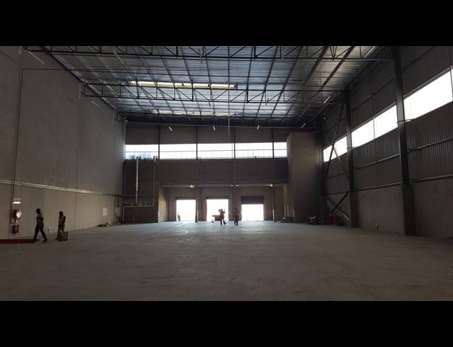 1,483M² WAREHOUSE TO LET IN BRACKENFELL CENTRAL